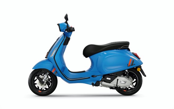 Neufahrzeug Vespa Sprint 125 Sport iGET - Bild 10 Neufahrzeug Vespa Sprint 125 Sport iGET - Bild 10
