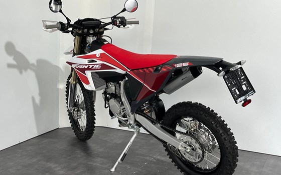 Neufahrzeug Fantic XE 125 - Bild 2 Neufahrzeug Fantic XE 125 - Bild 2