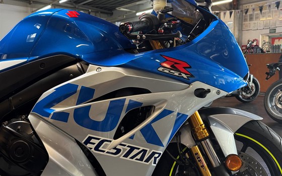 Gebrauchtmotorrad Suzuki GSX-R1000R - Bild 3