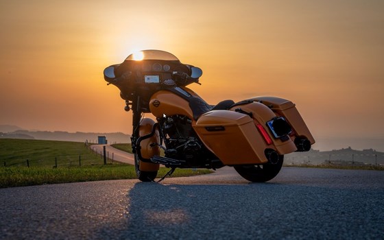 Gebrauchtmotorrad Harley-Davidson Touring Street Glide Special FLHXS - Bild 8 Gebrauchtmotorrad Harley-Davidson Touring Street Glide Special FLHXS - Bild 8