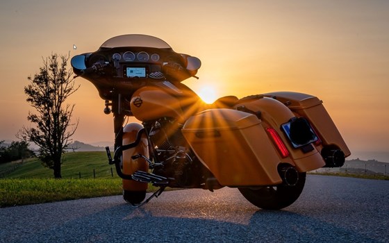 Gebrauchtmotorrad Harley-Davidson Touring Street Glide Special FLHXS - Bild 9 Gebrauchtmotorrad Harley-Davidson Touring Street Glide Special FLHXS - Bild 9