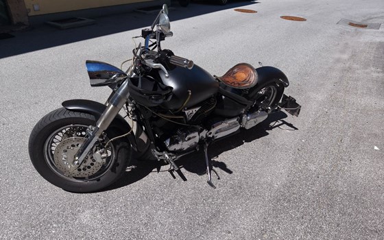 Gebrauchtmotorrad Yamaha XVS 1100 Drag Star - Bild 3 Gebrauchtmotorrad Yamaha XVS 1100 Drag Star - Bild 3