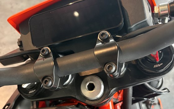 Neufahrzeug KTM 125 SMC R - Bild 11