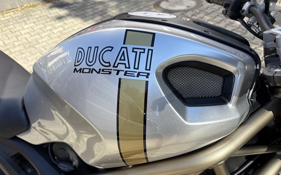 Gebrauchtmotorrad Ducati Monster 1100 - Bild 10