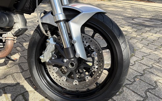 Gebrauchtmotorrad Ducati Monster 1100 - Bild 12