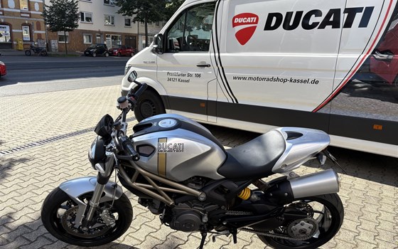 Gebrauchtmotorrad Ducati Monster 1100 - Bild 8