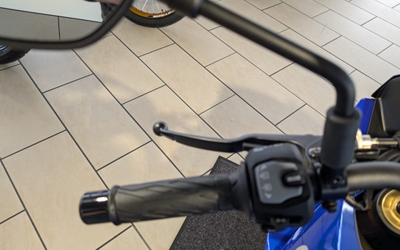 Neufahrzeug Suzuki GSX-S1000 - Bild 12