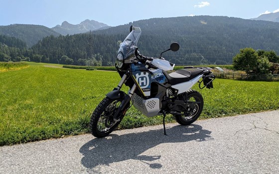 Gebrauchtmotorrad Husqvarna Norden 901 Expedition - Bild 1