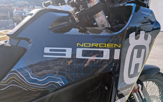 Gebrauchtmotorrad Husqvarna Norden 901 Expedition - Bild 12