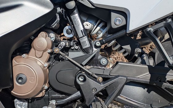 Gebrauchtmotorrad Husqvarna Norden 901 Expedition - Bild 15