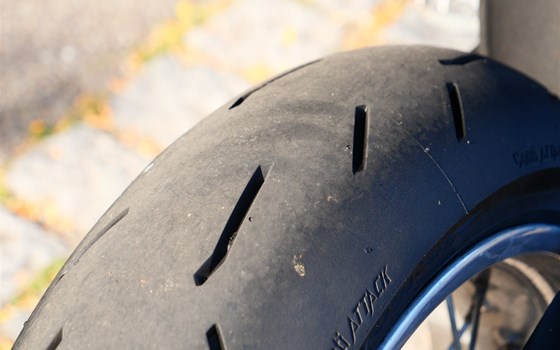 Gebrauchtmotorrad KTM 660 SMC - Bild 9