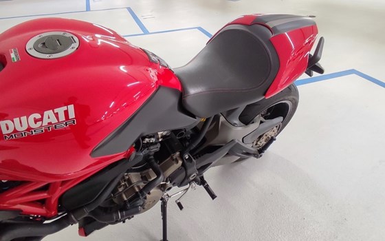 Gebrauchtmotorrad Ducati Monster 1200 - Bild 7 Gebrauchtmotorrad Ducati Monster 1200 - Bild 7