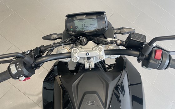 Gebrauchtmotorrad BMW G 310 R - Bild 6 Gebrauchtmotorrad BMW G 310 R - Bild 6