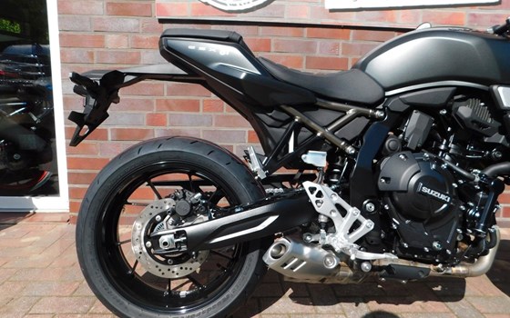 Neufahrzeug Suzuki GSX-8T - Bild 13