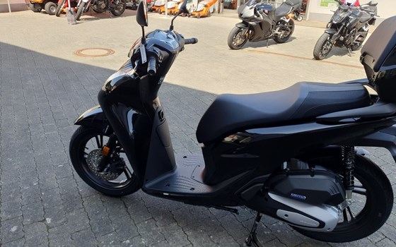 Neufahrzeug Honda SH125i - Bild 13