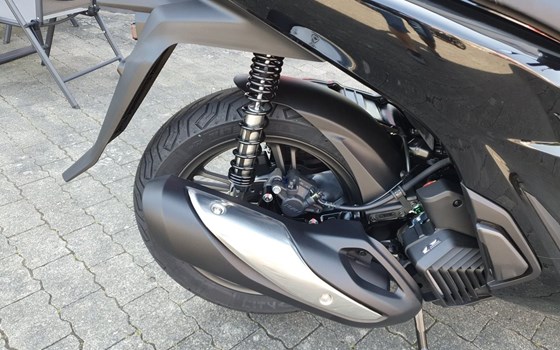 Neufahrzeug Honda SH125i - Bild 3