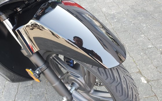 Gebrauchtmotorrad Honda SH125i - Bild 8