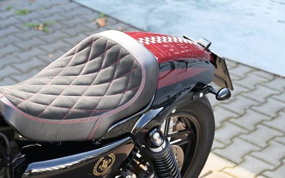 Gebrauchtmotorrad Harley-Davidson Sportster XL 1200CX Roadster - Bild 7