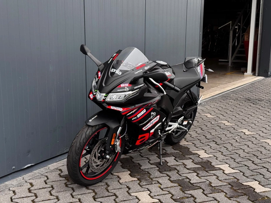Angebot Aprilia RS 125 GP Replica Bild 5: Angebot Aprilia RS 125 GP Replica