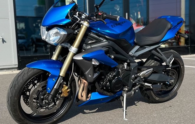Triumph Street Triple