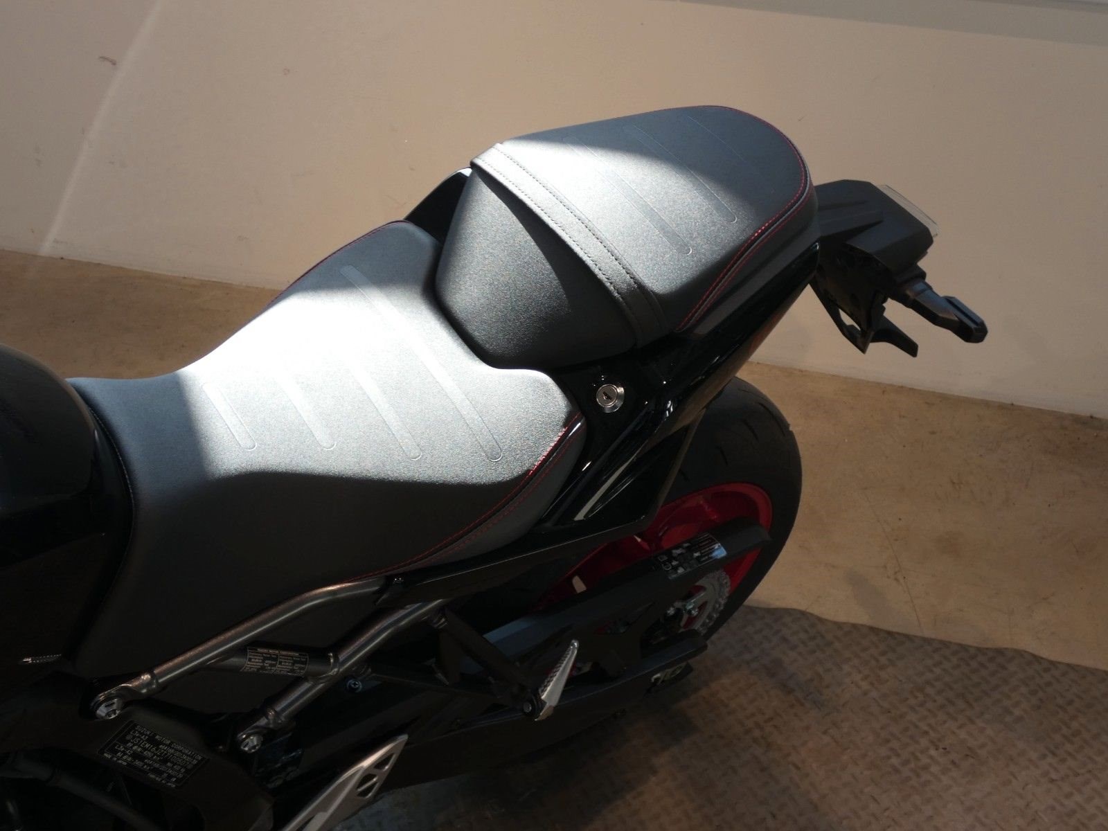 Suzuki GSX-8TT