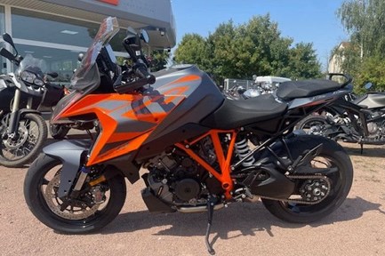 KTM 1290 Super Duke GT