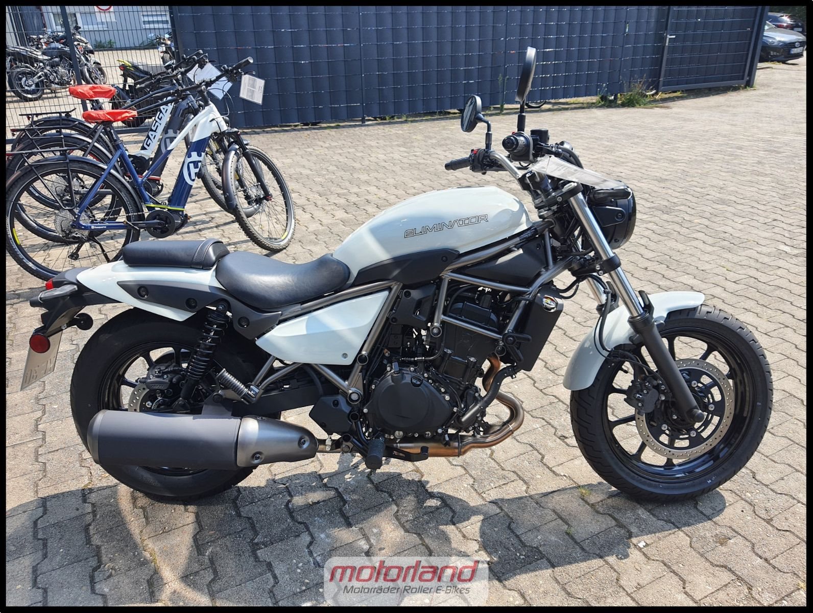 Kawasaki Eliminator 500