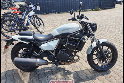 Kawasaki Eliminator 500