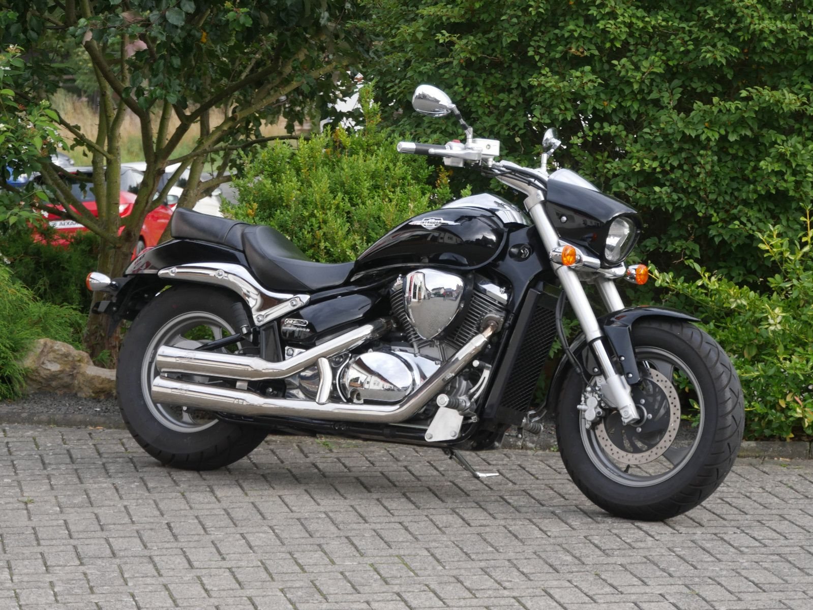 Suzuki Intruder M800