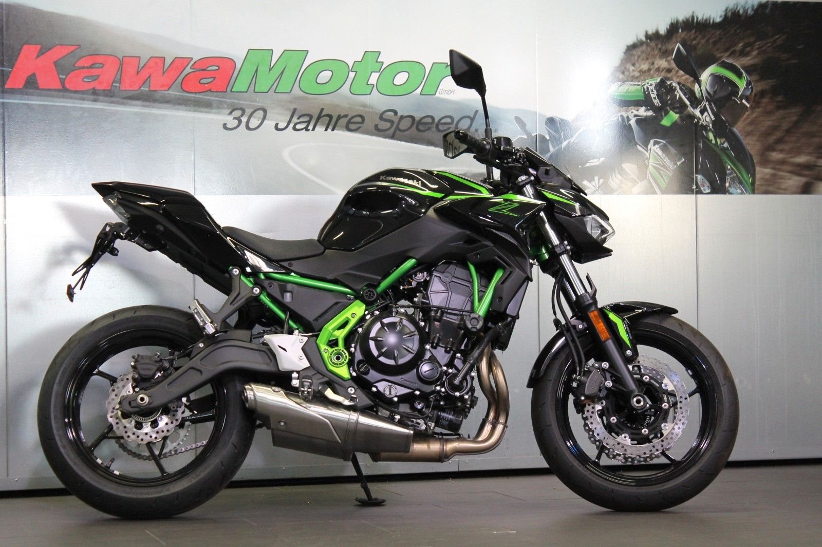 Kawasaki Z650 Style mit Sarterbonus