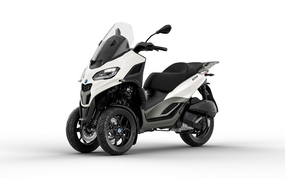 Neufahrzeug Piaggio MP3 310 - Bild 2 Neufahrzeug Piaggio MP3 310 - Bild 2