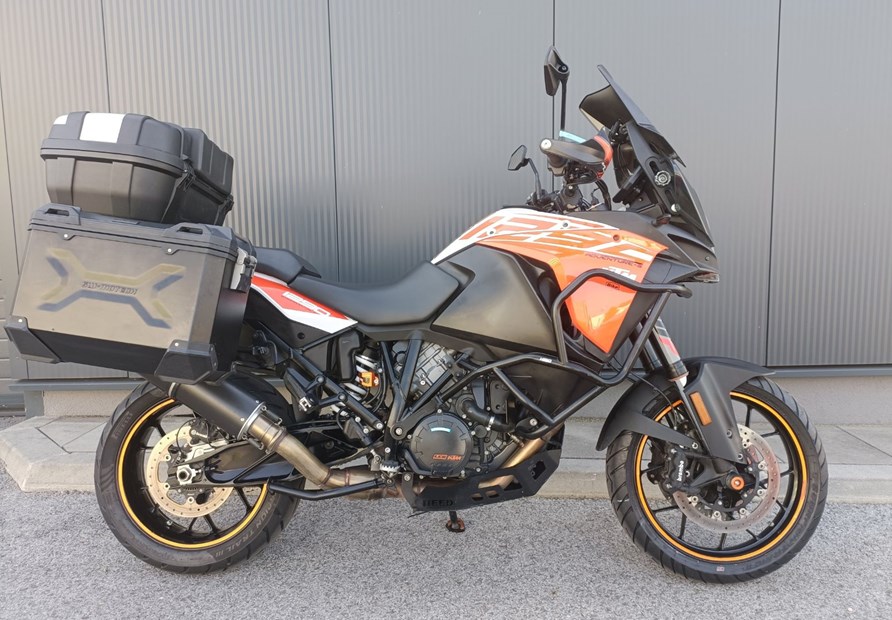 KTM 1290 Super Adventure S (orange)