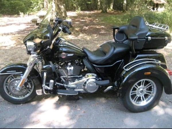 Gebrauchtmotorrad Harley-Davidson Tri Glide Ultra Classic