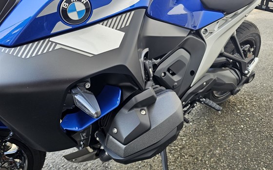 Neufahrzeug BMW R 1300 R - Bild 4 Neufahrzeug BMW R 1300 R - Bild 4