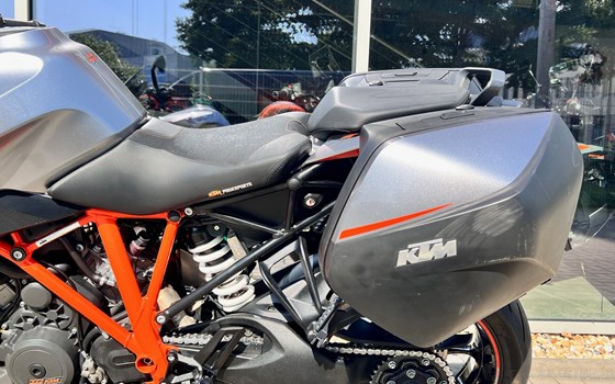 Gebrauchtmotorrad KTM 1290 Super Duke GT - Bild 3