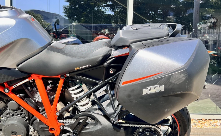 Angebot KTM 1290 Super Duke GT Bild 3: Angebot KTM 1290 Super Duke GT