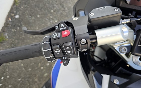 Neufahrzeug BMW R 1300 RS - Bild 6 Neufahrzeug BMW R 1300 RS - Bild 6