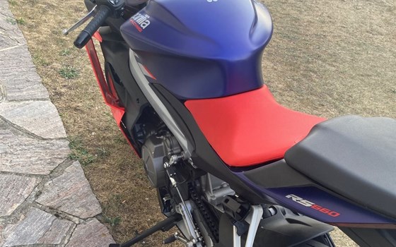 Gebrauchtmotorrad Aprilia RS 660 - Bild 4