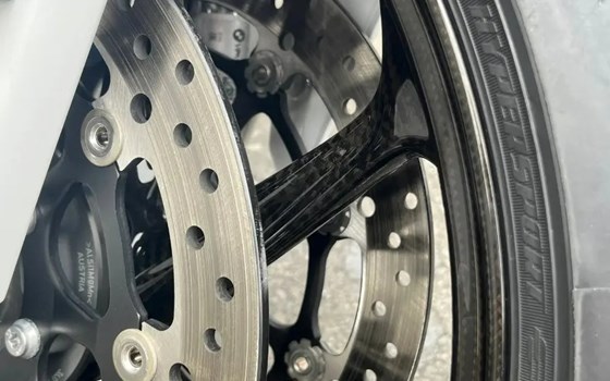 Motorrad Occasion BMW S 1000 RR - Bild 8