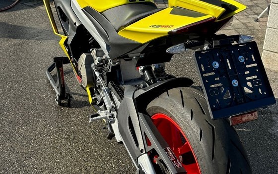 Gebrauchtmotorrad Aprilia RS 660 - Bild 4