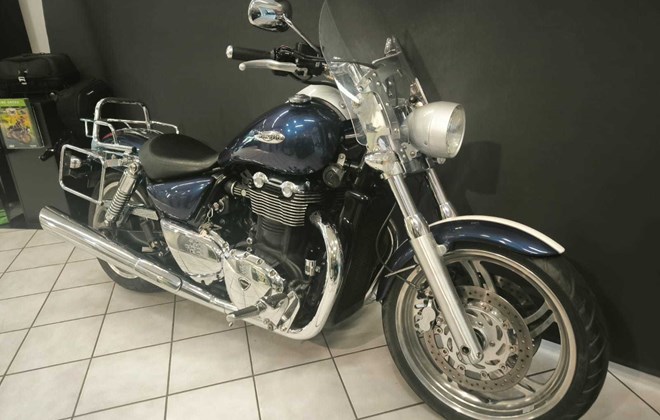 Triumph Thunderbird
