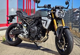 Neumotorrad Suzuki GSX-8T