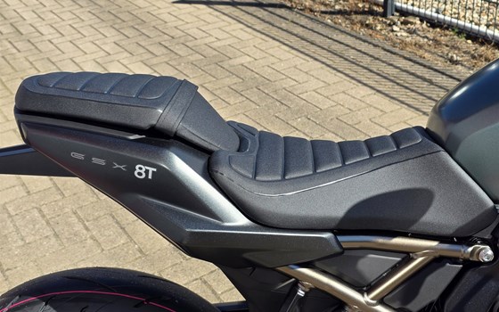 Neufahrzeug Suzuki GSX-8T - Bild 10