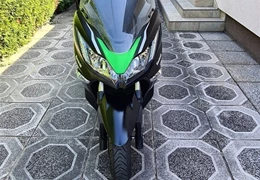 Gebrauchte Kawasaki J300 Gebrauchte Kawasaki J300