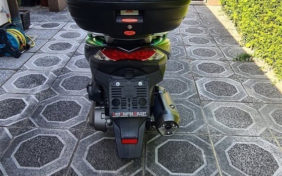Gebrauchtmotorrad Kawasaki J300 - Bild 6 Gebrauchtmotorrad Kawasaki J300 - Bild 6