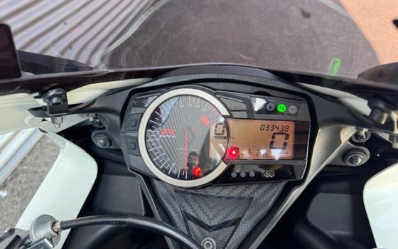 Gebrauchtmotorrad Suzuki GSX-R 600 - Bild 5 Gebrauchtmotorrad Suzuki GSX-R 600 - Bild 5