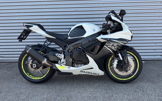 Gebrauchtmotorrad Suzuki GSX-R 600 - Bild 1 Gebrauchtmotorrad Suzuki GSX-R 600 - Bild 1