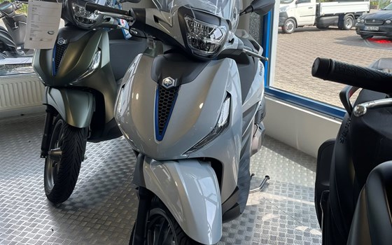 Neufahrzeug Piaggio Beverly 400 S - Bild 1