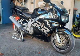 Gebrauchte Honda CBR 900 RR Fireblade Gebrauchte Honda CBR 900 RR Fireblade