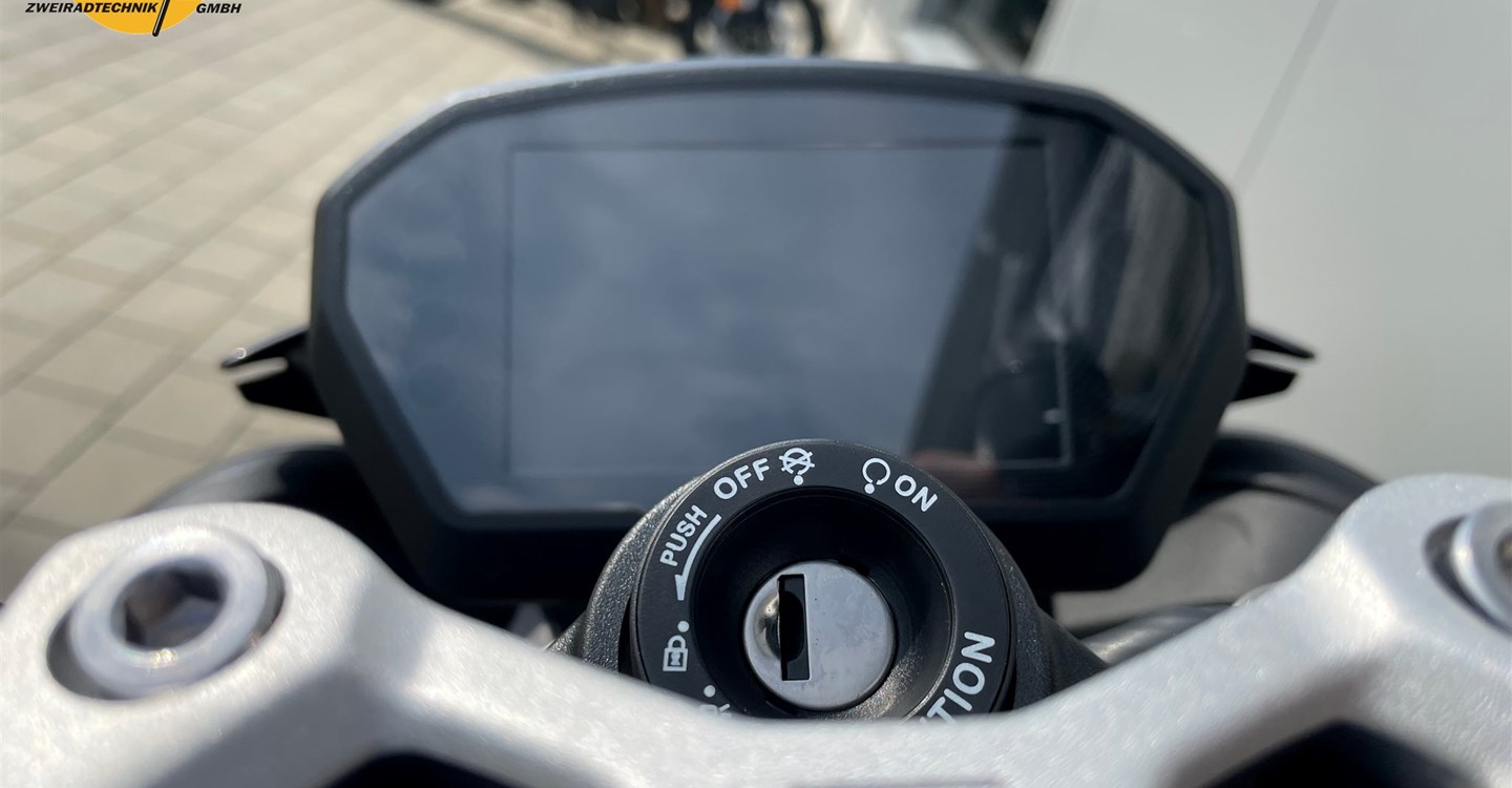 Angebot Triumph Street Triple 765 RS